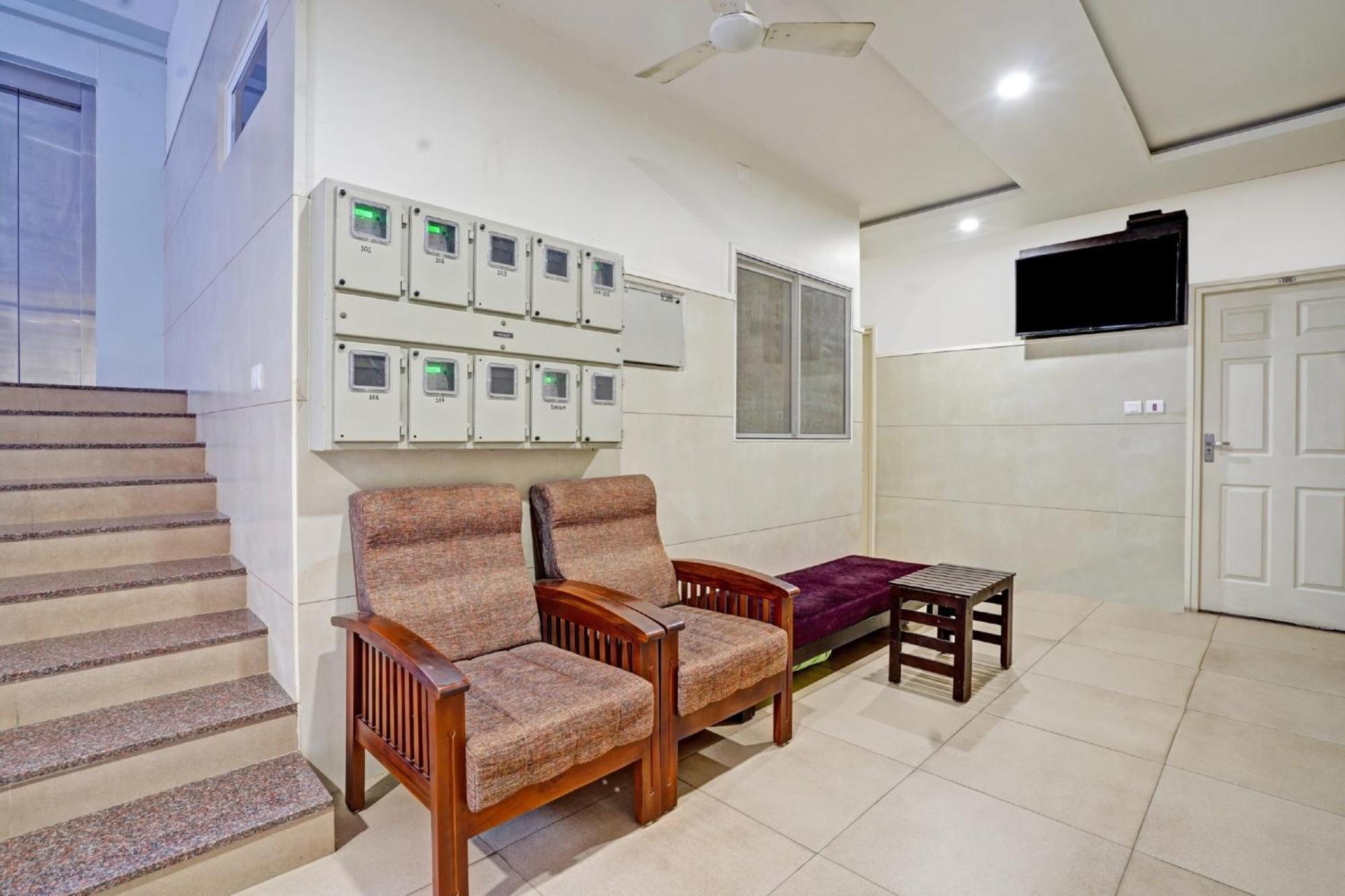 Hotel Collection O White House Pearl Kochi Exteriér fotografie