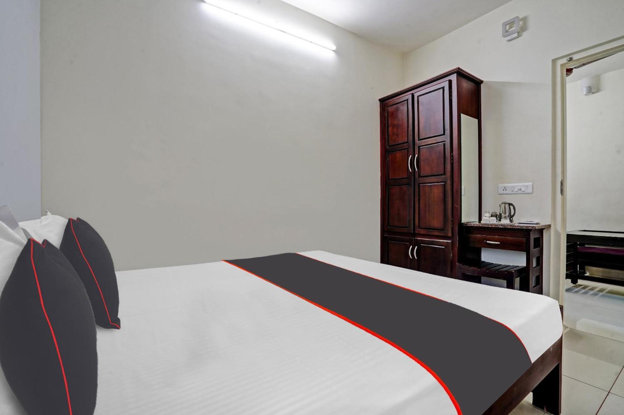 Hotel Collection O White House Pearl Kochi Exteriér fotografie